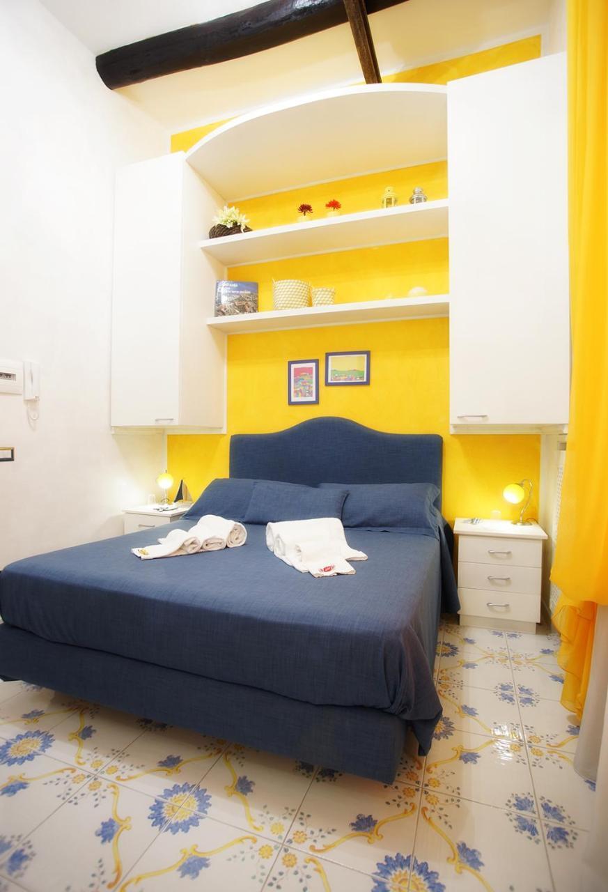 Le Vie Di Bed & Breakfast Napoli
